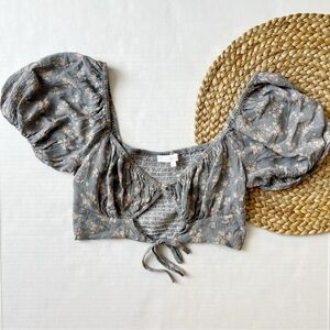 Olivaceous Floral Puff Sleeve Crop Top